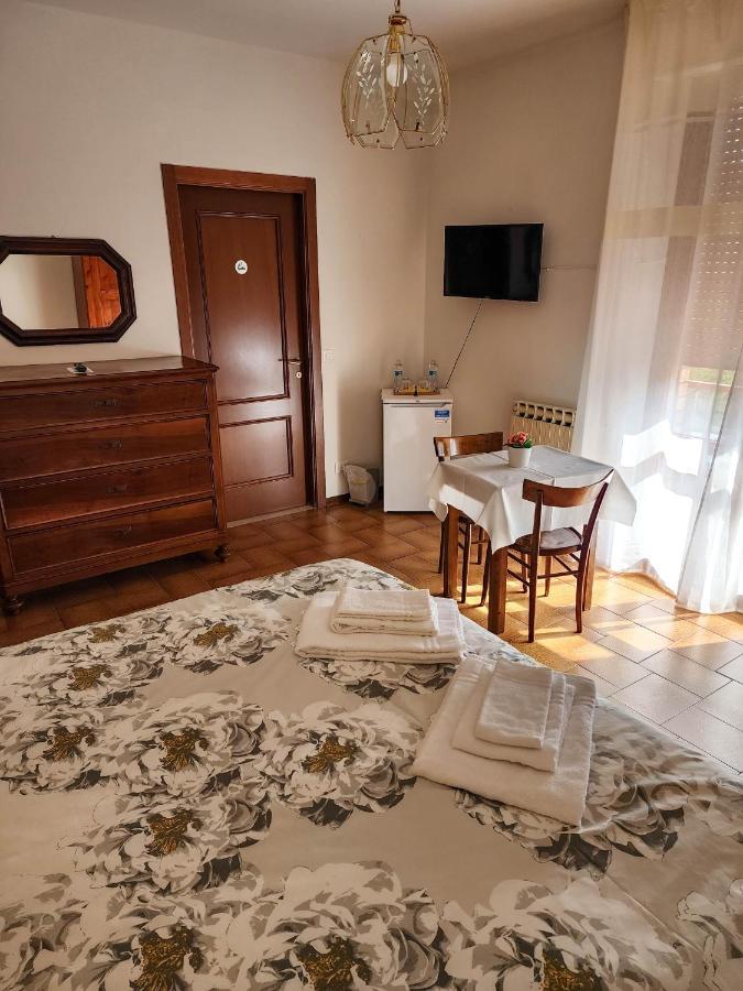 Gold B&B Ravarino Kültér fotó