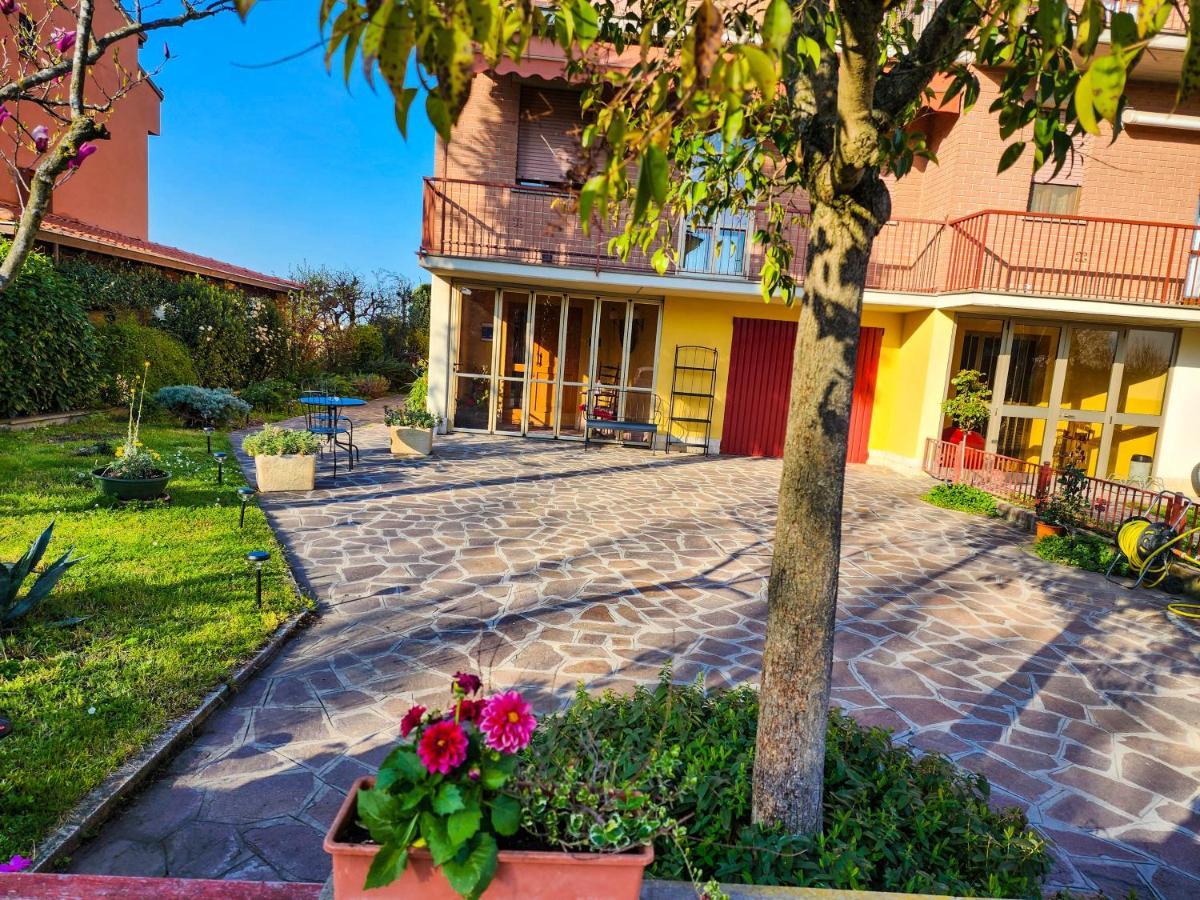 Gold B&B Ravarino Kültér fotó