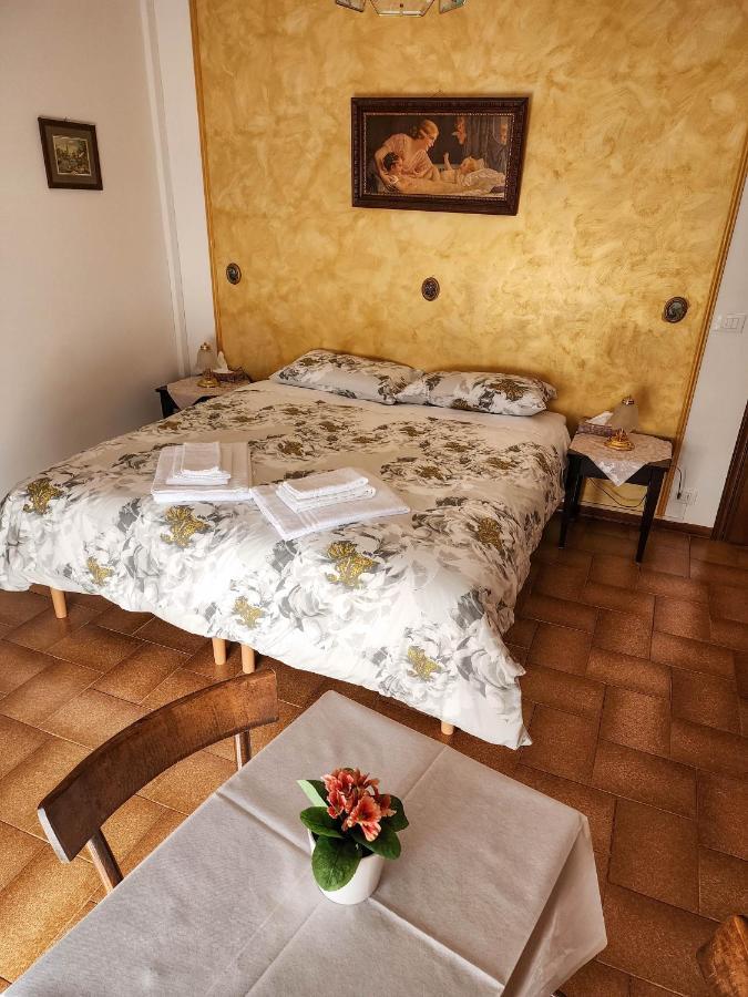 Gold B&B Ravarino Kültér fotó