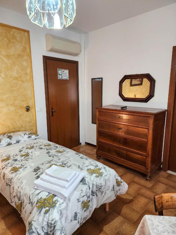 Gold B&B Ravarino Kültér fotó
